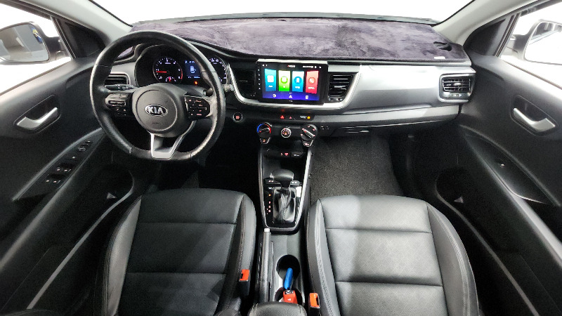 car KIA Stonic id69872 photo #7