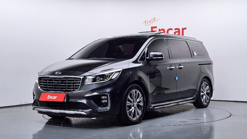 car KIA Carnival id69886 main photo
