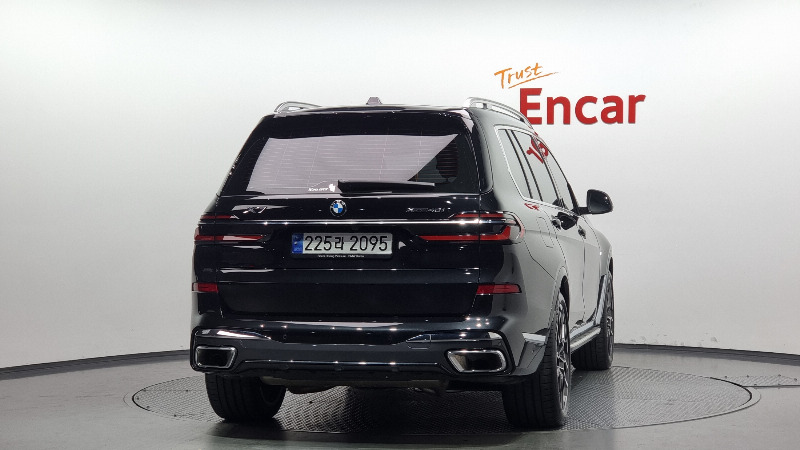 car BMW X7 id69903 photo #4