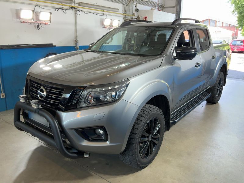 car Nissan Navara id70017 main photo