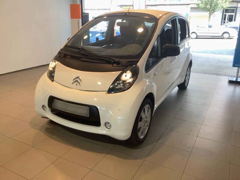 car Citroën C-Zero id70031 main photo