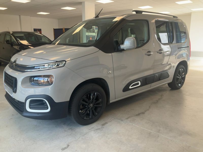car Citroën Berlingo id70038 main photo