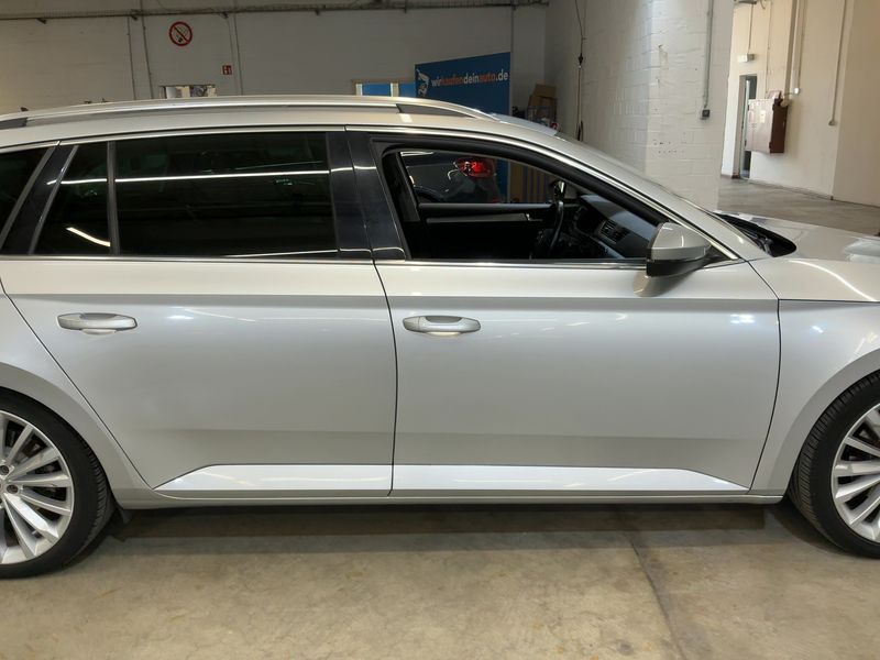 car Skoda Superb id70137 photo #12