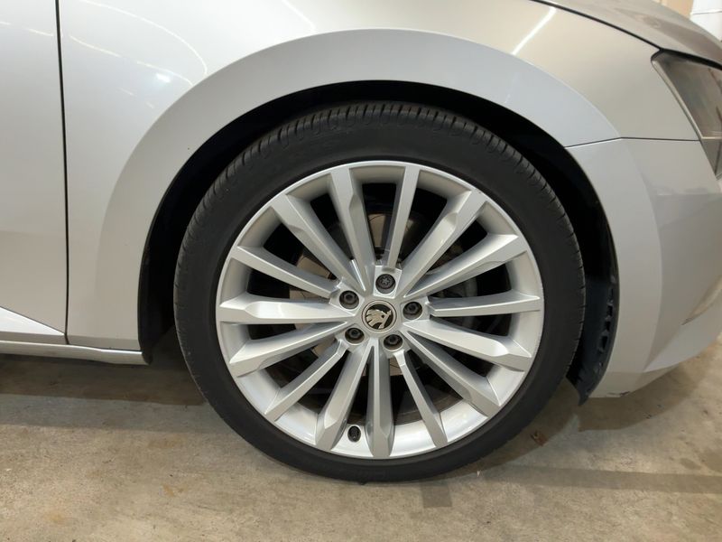 car Skoda Superb id70137 photo #13