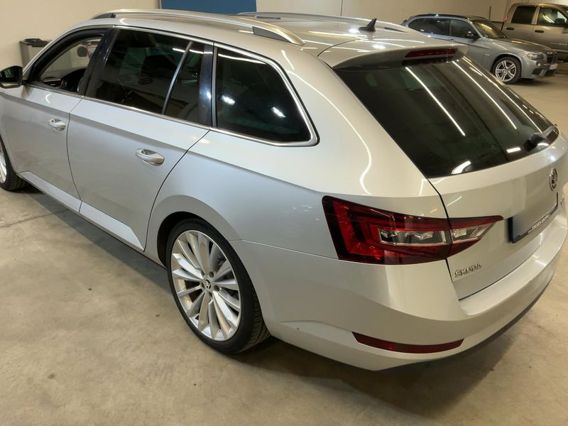 car Skoda Superb id70137 photo #2