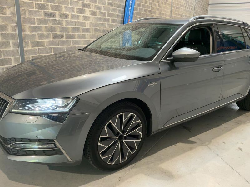 car Skoda Superb id70139 photo #6