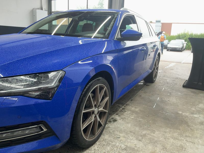 car Skoda Superb id70140 photo #6