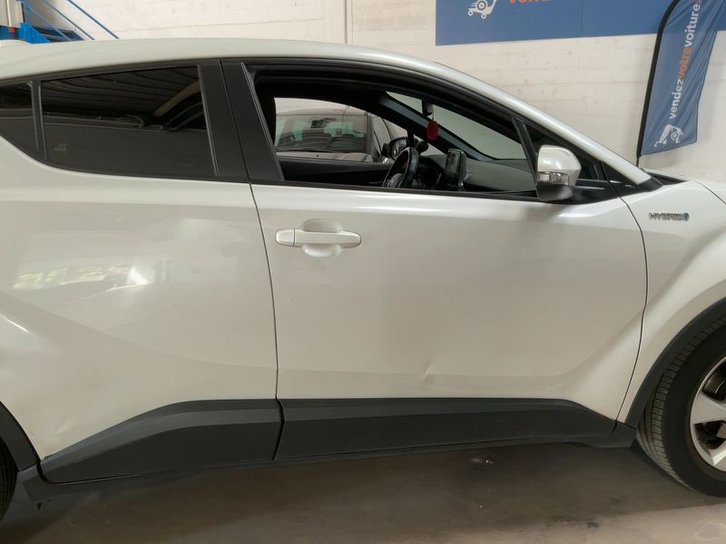 car Toyota C-HR id70176 photo #11