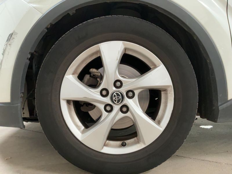 car Toyota C-HR id70176 photo #7