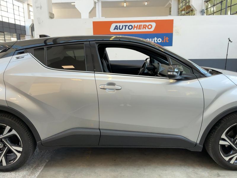 car Toyota C-HR id70178 photo #11