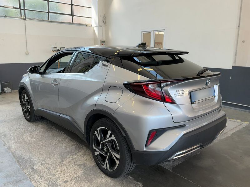 car Toyota C-HR id70178 photo #2