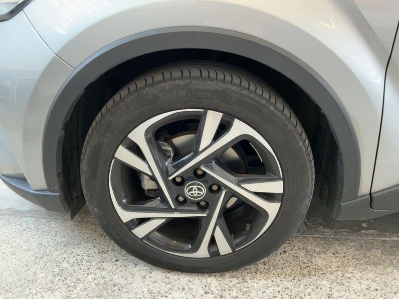 car Toyota C-HR id70178 photo #7