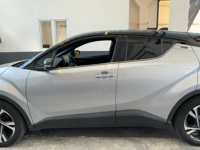 car Toyota C-HR id70178 photo #8