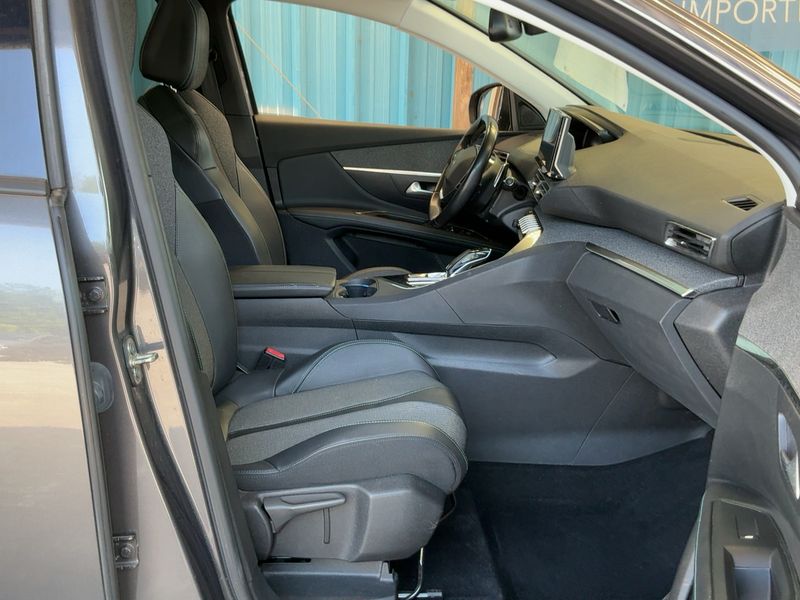 car Peugeot 3008 id70219 photo #16