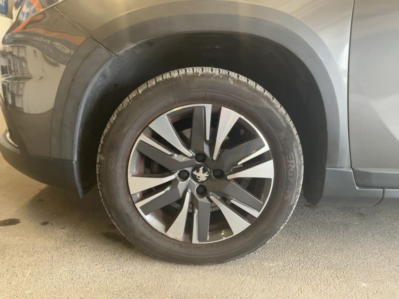 car Peugeot 2008 id70239 photo #7