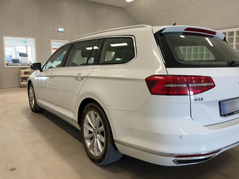 car Volkswagen Passat id70313 photo #2