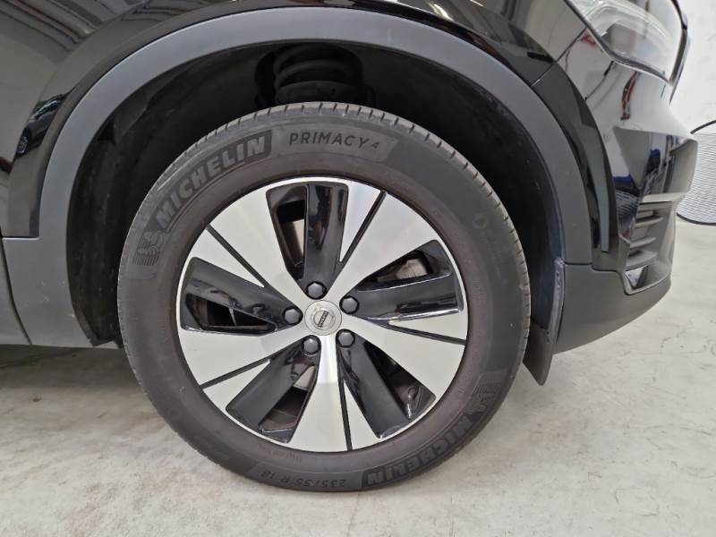 car Volvo XC40 id70341 photo #10