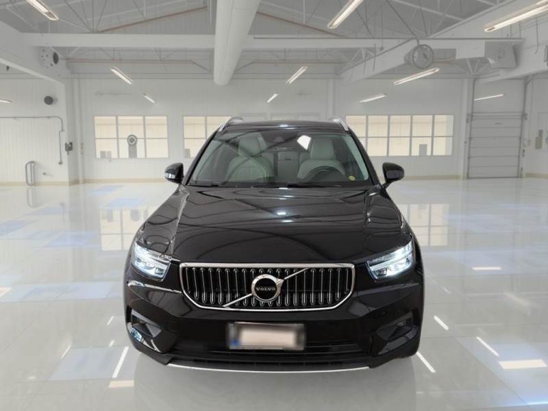 car Volvo XC40 id70342 photo #11