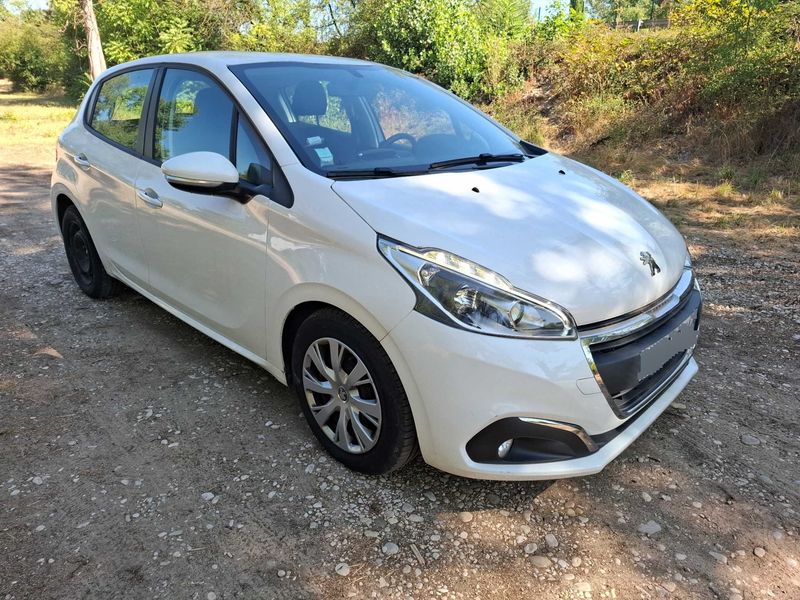 car Peugeot 208 id70574 photo #7