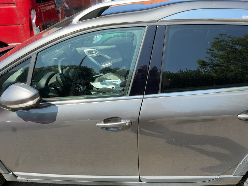 car Peugeot 2008 id70577 photo #8