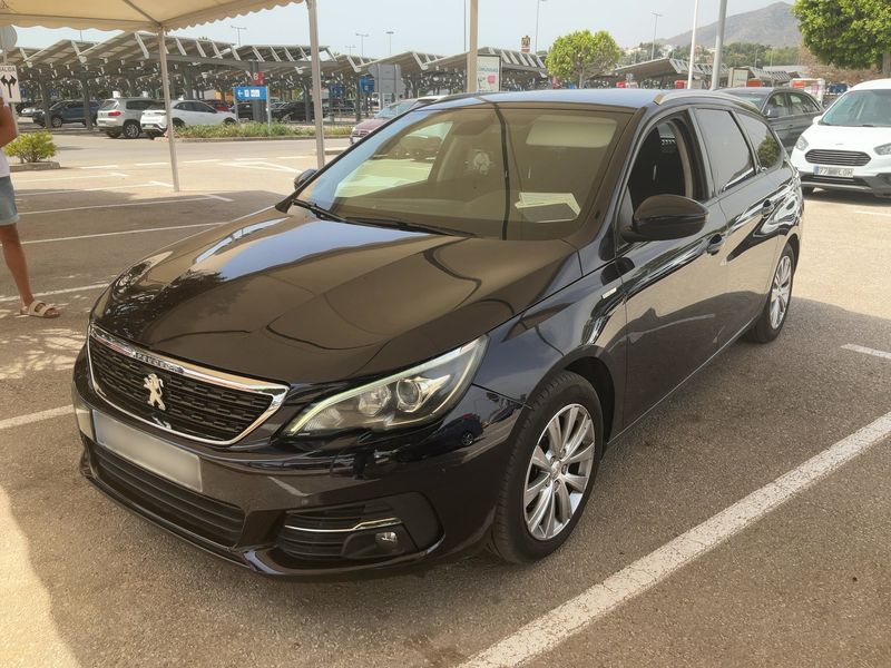 car Peugeot 308 id70587 main photo