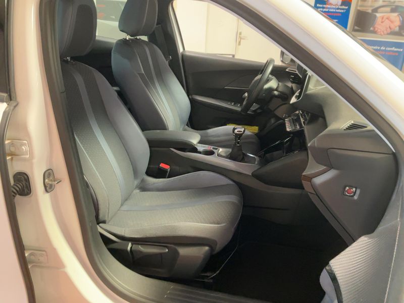 car Peugeot 2008 id70603 photo #16