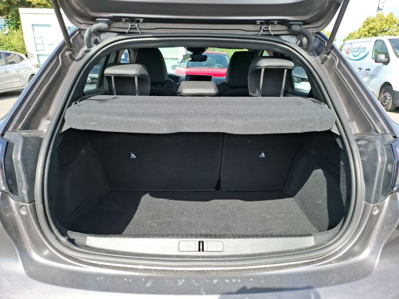 car Peugeot 208 id70607 photo #3