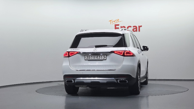 car Mercedes Benz GLE id70618 photo #4