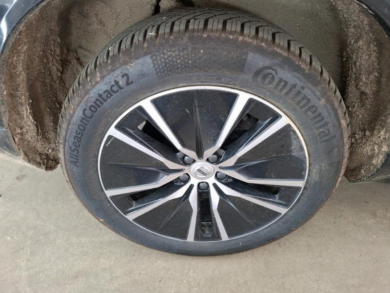 car Volvo XC90 id70621 photo #18