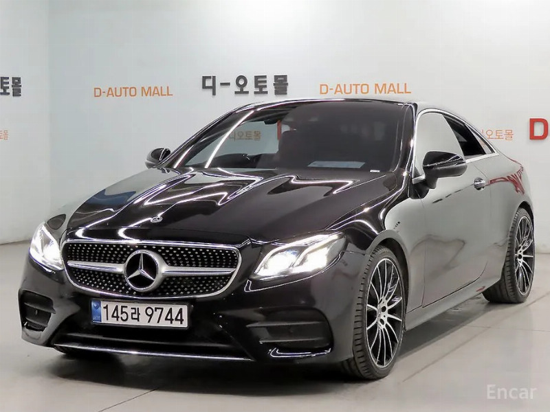 car Mercedes Benz E Class id70666 main photo