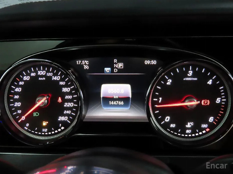 car Mercedes Benz E Class id70666 photo #8