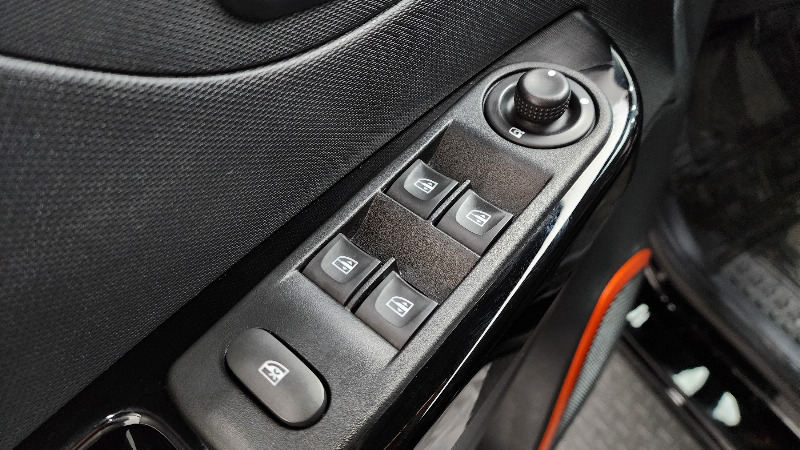 car Renault Samsung QM3 id70676 photo #29