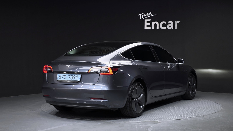 car Tesla Model 3 id70702 photo #2