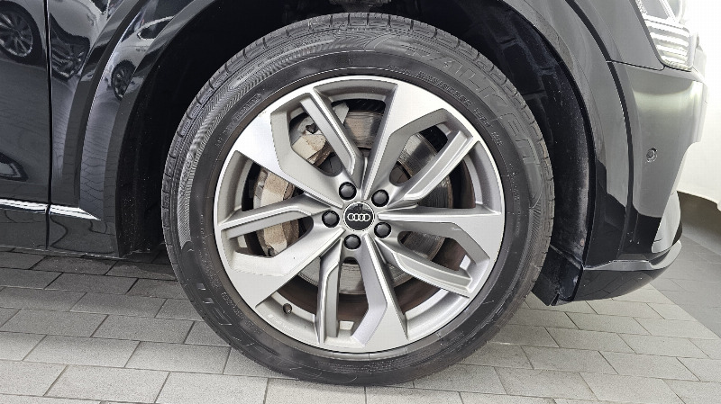 car Audi e-tron id70771 photo #21