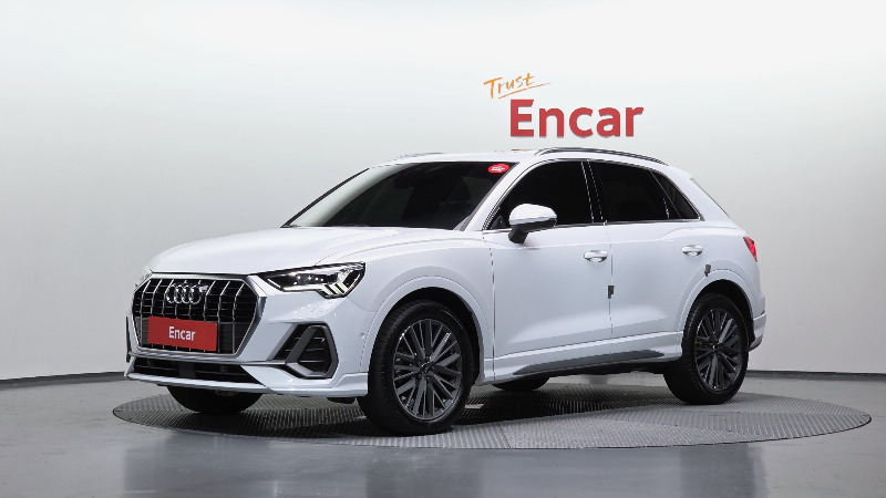 car Audi Q3 id70772 main photo
