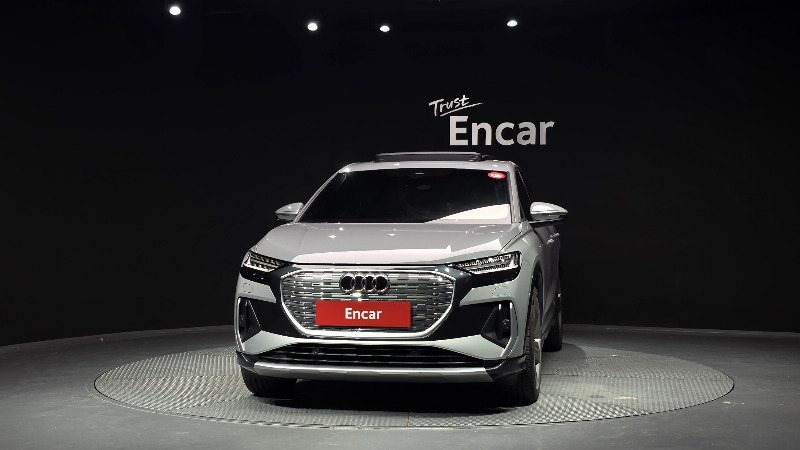car Audi Q4 e-tron id70783 photo #3