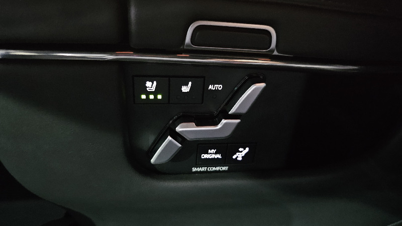 car Toyota Alphard id70802 photo #17