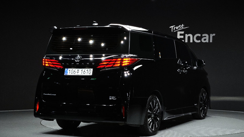 car Toyota Alphard id70802 photo #2