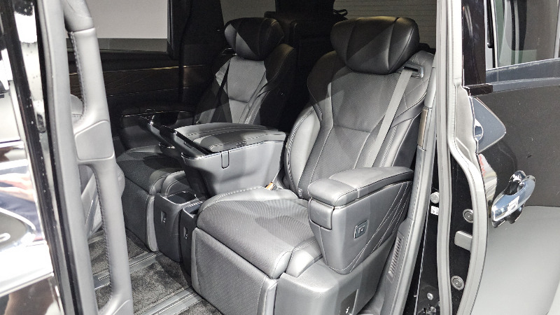 car Toyota Alphard id70802 photo #26