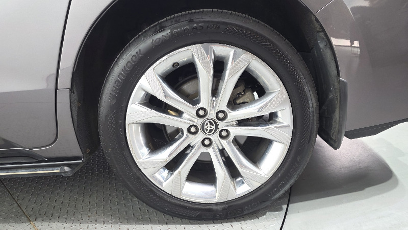 car Toyota Sienna id70814 photo #21