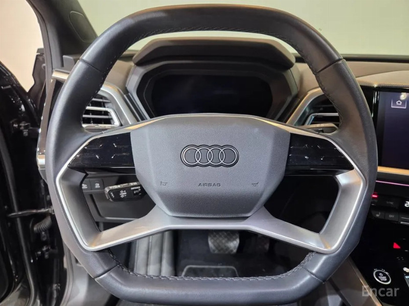 car Audi Q4 e-tron id70816 photo #12
