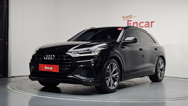 car Audi Q8 id70829 main photo