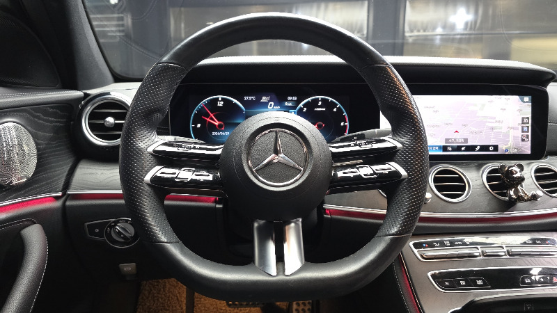 car Mercedes Benz E Class id70831 photo #13