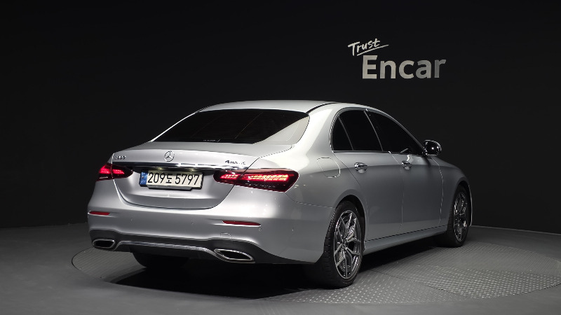 car Mercedes Benz E Class id70831 photo #2
