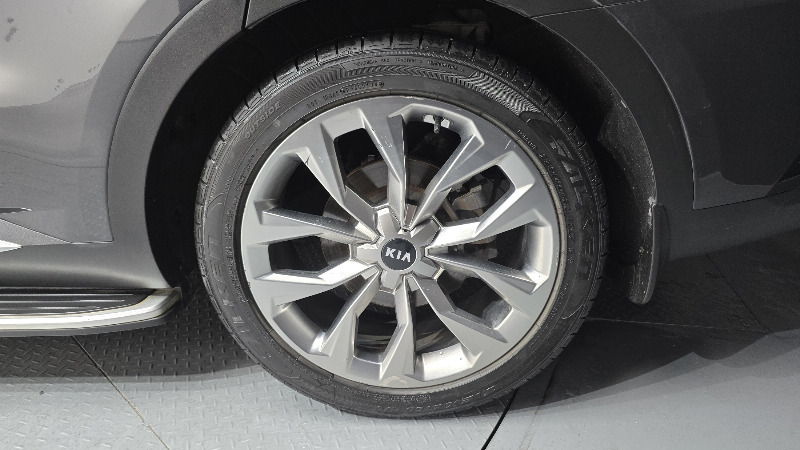 car KIA Sorento id70835 photo #21