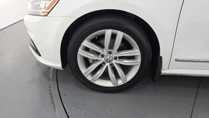 car Volkswagen Passat id70845 photo #5