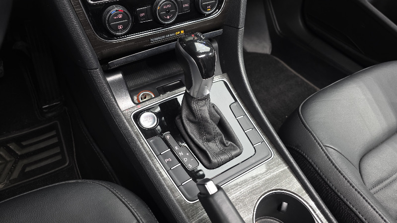 car Volkswagen Passat id70845 photo #9