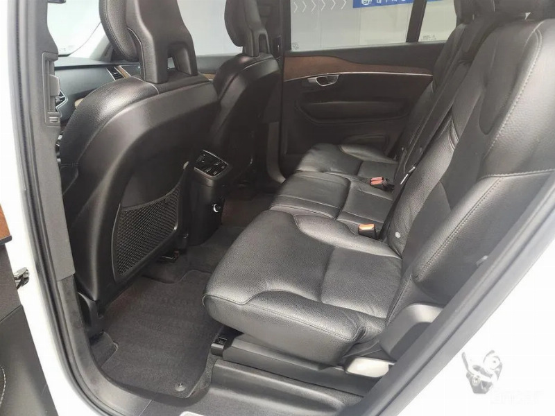 car Volvo XC90 id70855 photo #10