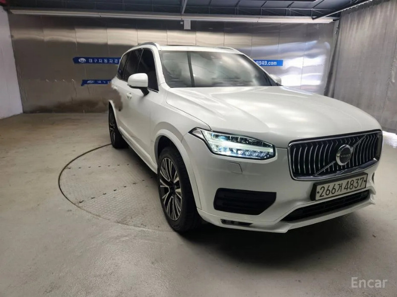 car Volvo XC90 id70855 photo #11