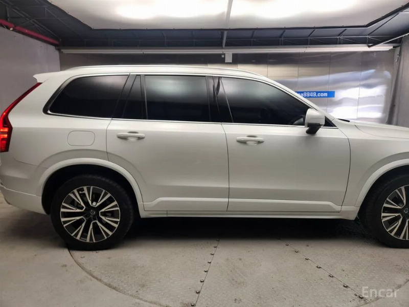 car Volvo XC90 id70855 photo #13